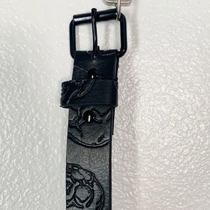 Hot Topic Leather Skull Belt Size 40